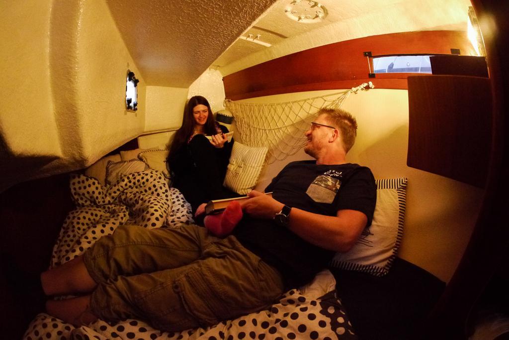 Norwavey, Sleep In A Boat Hotel Krokelvdalen Bagian luar foto